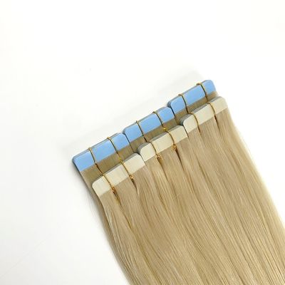 18 mois de vie Crème indienne ondulée de cheveux humains Entraînements de cheveux avec des rubans durables