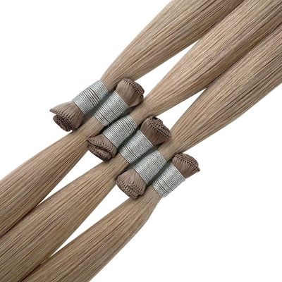 Cuticule brésilienne de 24 pouces Rémy alignée Cheveux droits Liés à la main Extensions de trame Mince doux