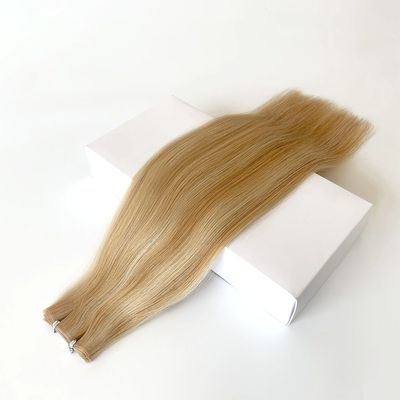 Cheveux humains PU tissus de peau en couleur Muti pour l'emballage Taille 50.00cm * 8.00cm * 3.00cm