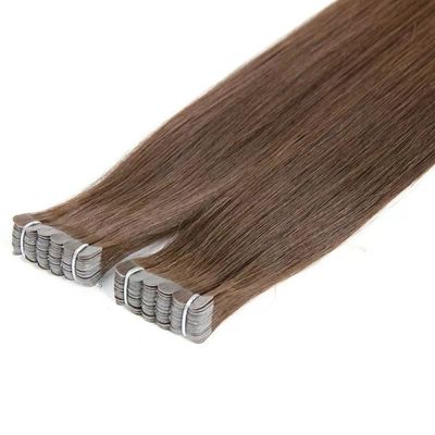 La bande mini-couleur de fleurs dans les extensions de cheveux