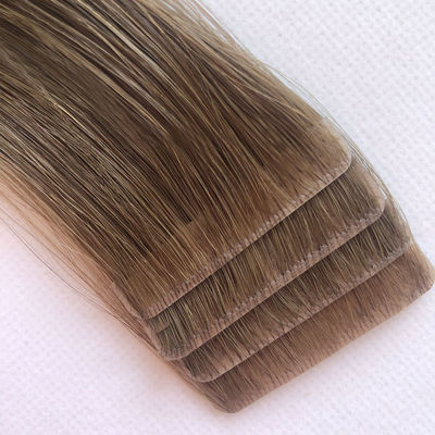 Extensions de cheveux humains pré-liées au ruban adhésif pour une conception injectable transparente et invisible