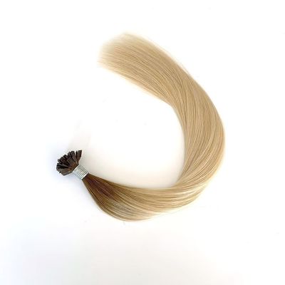 Fournir des cheveux à pointe plate teintés à bon marché avec 50,00cm * 8,00cm * 3,00cm Taille du paquet