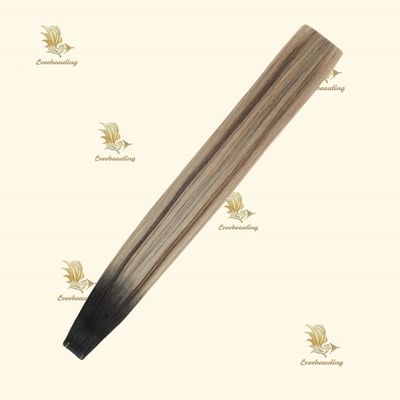 100% de cheveux humains Remy Virgin Russian Tape dans les extensions de cheveux Styling droit Pas de perte