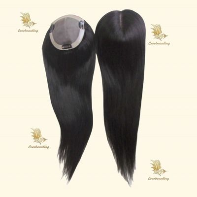 Technologie de fabrication artisanale Petite taille Partie latérale Cheveux humains Couleur naturelle Perruque de toupie pour femmes